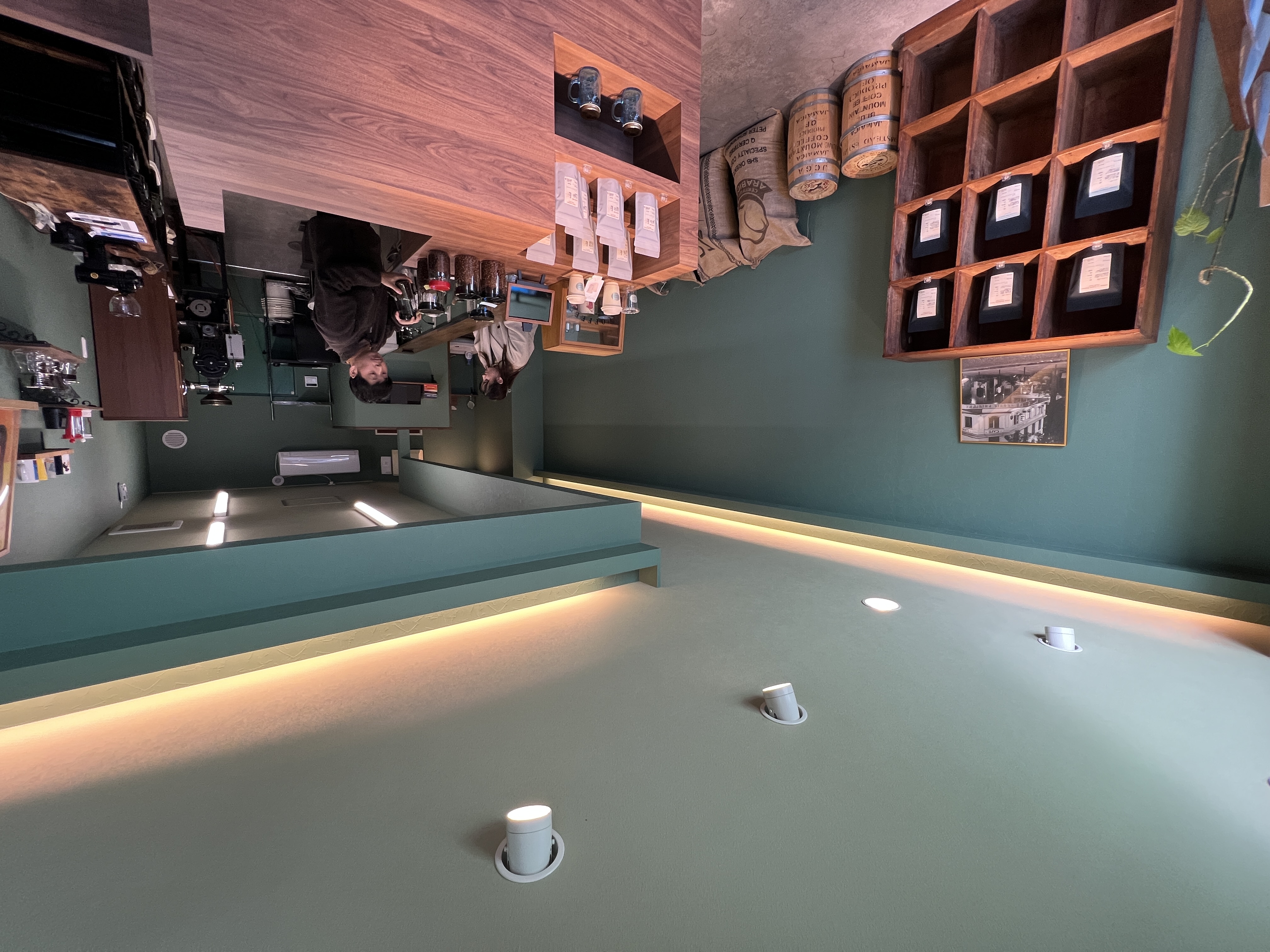 le petit bonheur Coffee Roastery(ル・プティ・ボヌール)